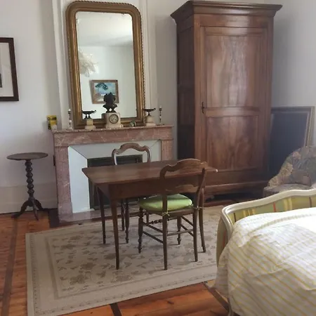 Bed & Breakfast Le Logis Du Plessis *