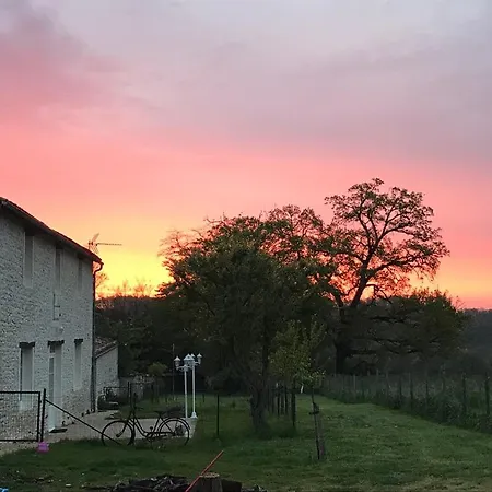 Le Logis Du Plessis 3*